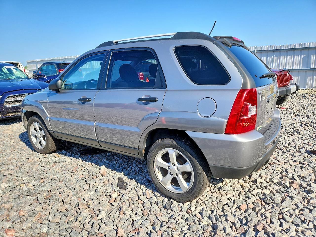 2009 Kia Sportage Lx/ex Silver vin: KNDJE723897654450