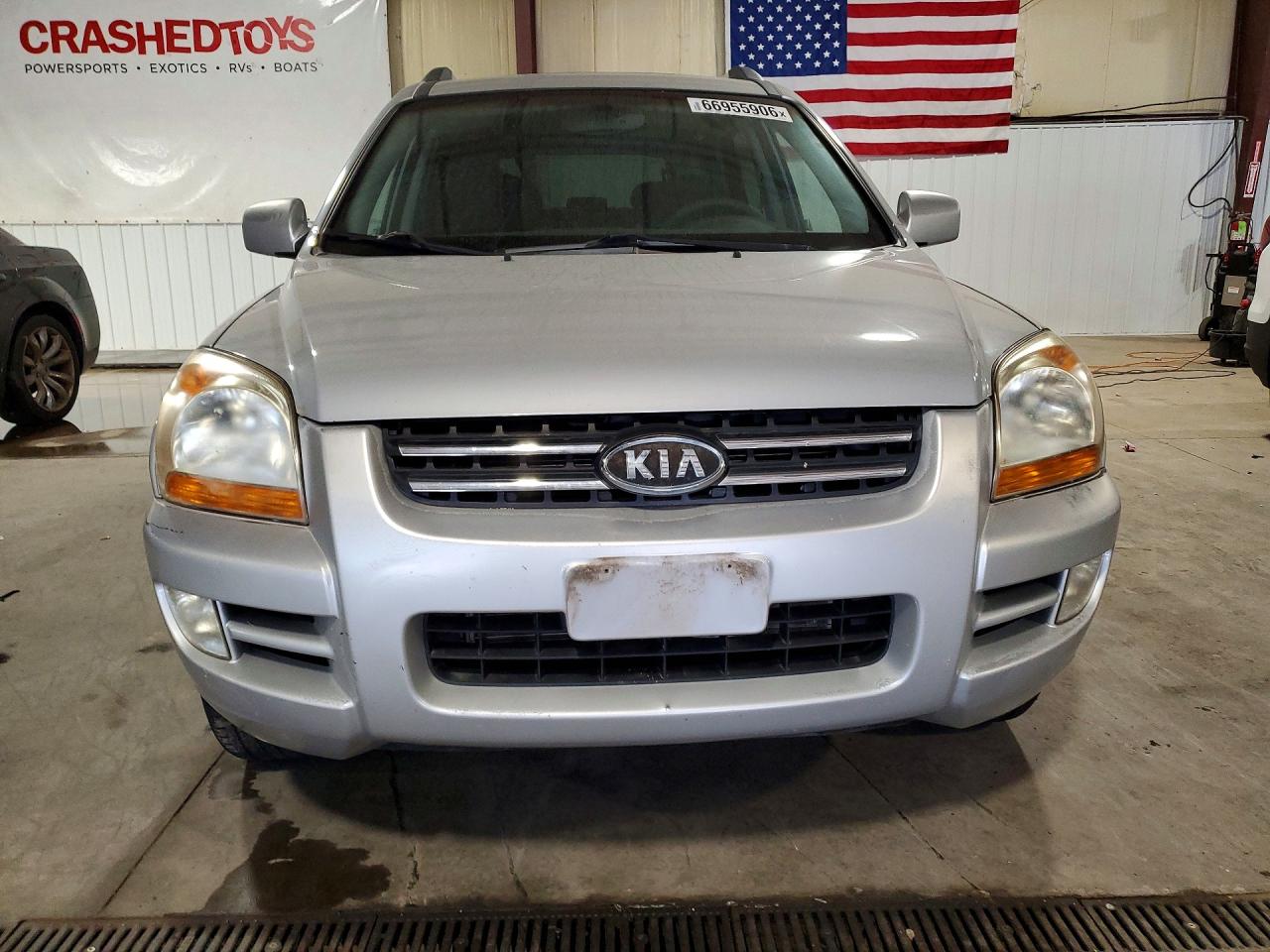2005 Kia Sportage Lx Серебряный vin: KNDJE723957073243