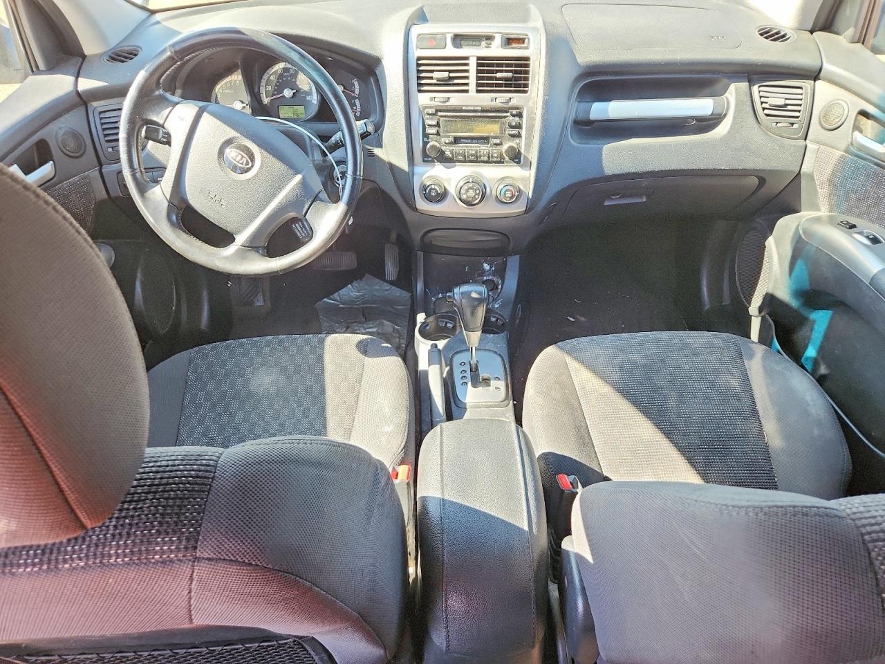 2007 Kia Sportage Lx Silver vin: KNDJE723977312311