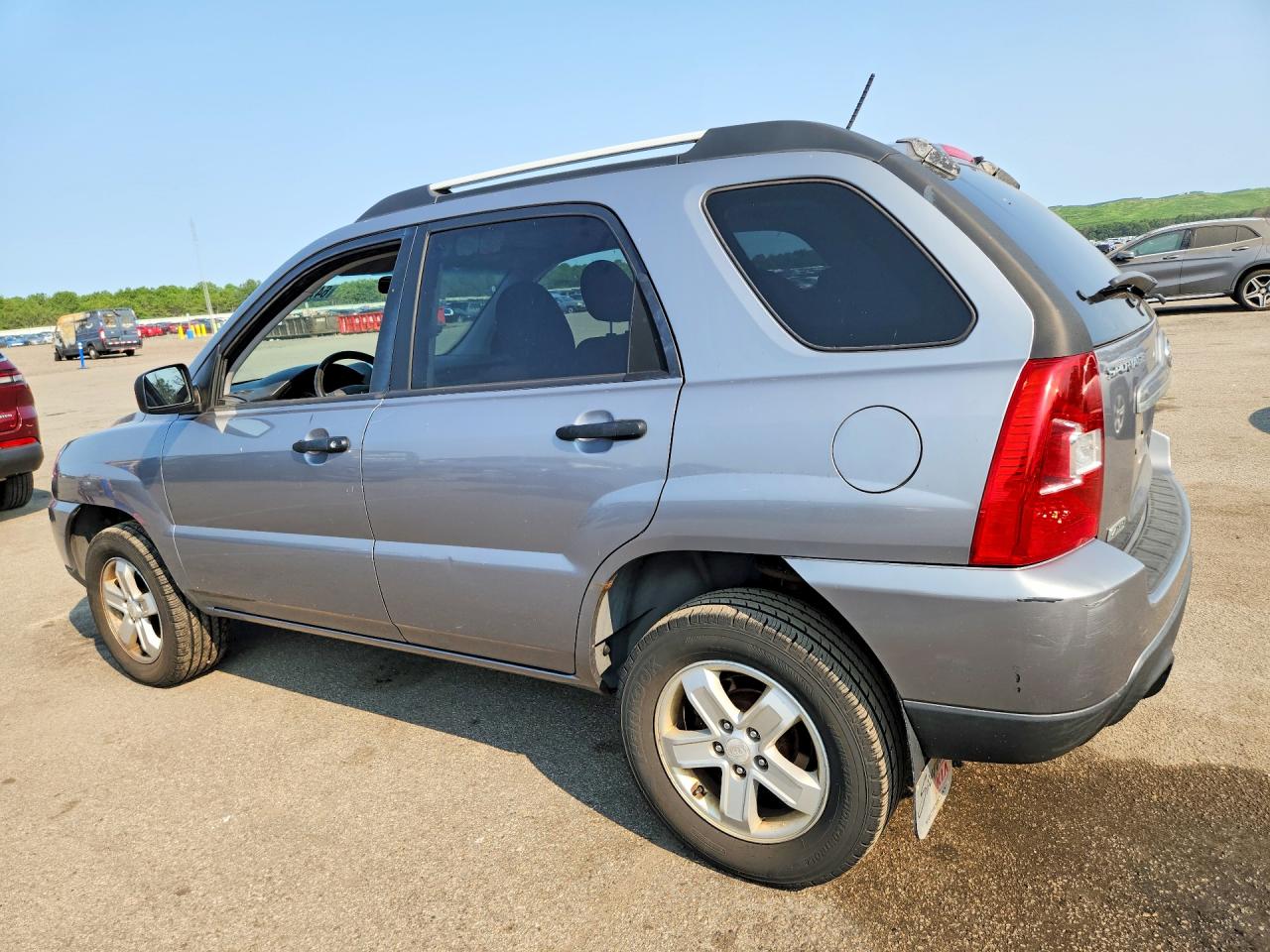 2009 Kia Sportage Lx Gray vin: KNDJE723997584022