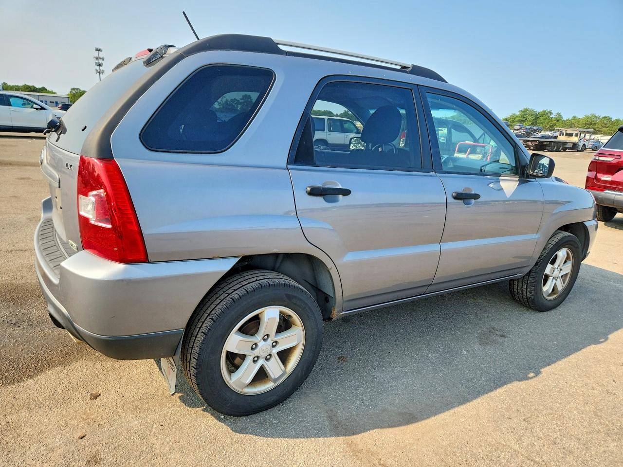 2009 Kia Sportage Lx Gray vin: KNDJE723997584022