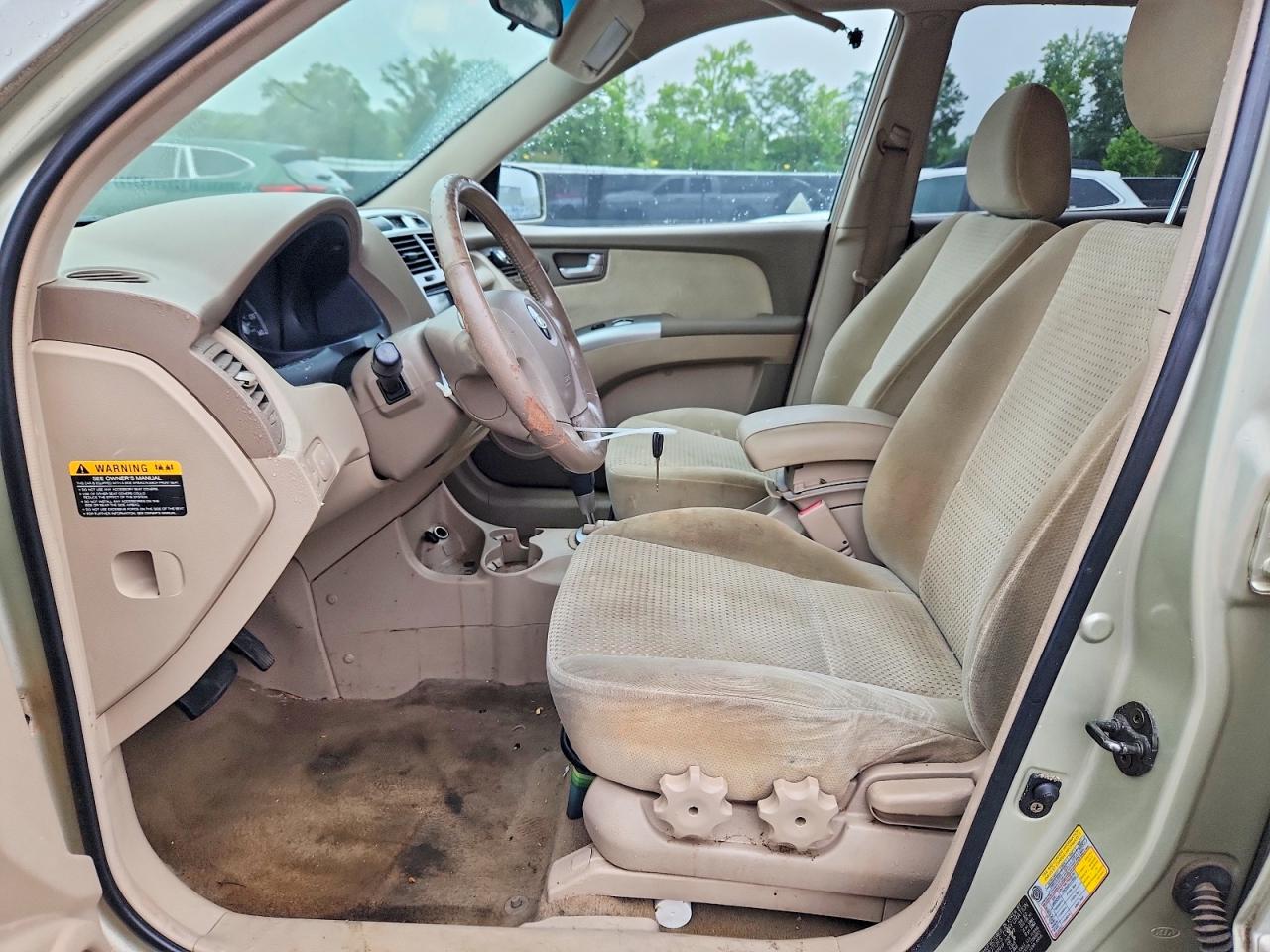 2006 Kia Sportage Lx Серебряный vin: KNDJE723X67214581