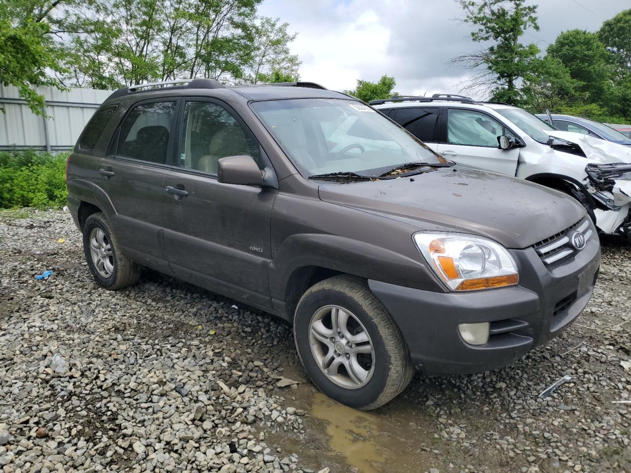 2006 Kia New Sportage Brown vin: KNDJE723X67233079
