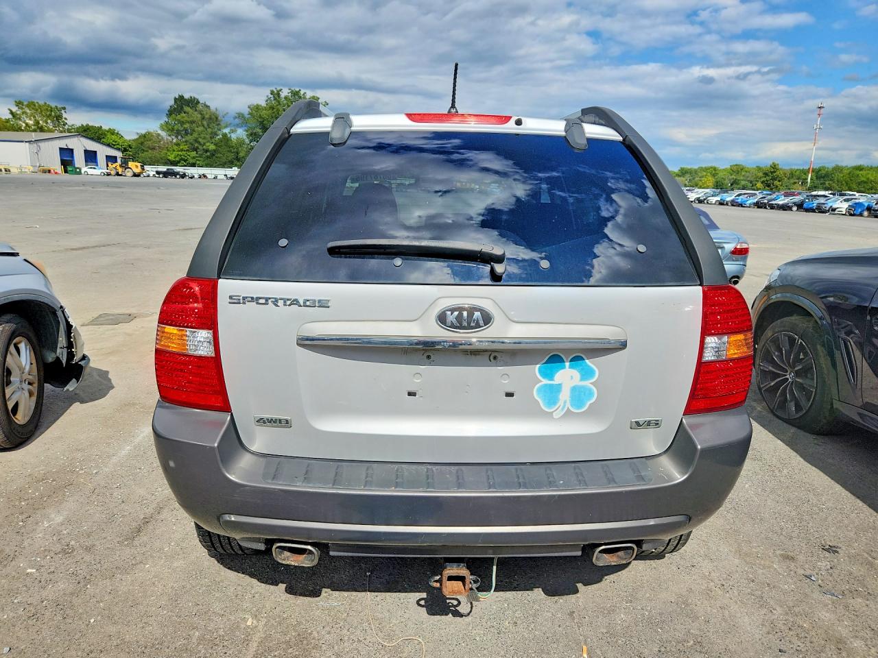 2008 Kia Sportage Lx Silver vin: KNDJE723X87529755