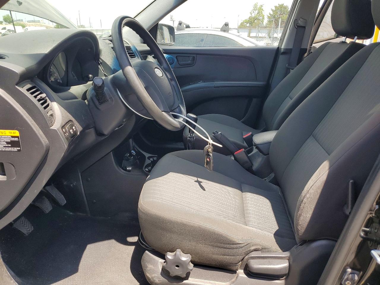 2009 Kia Sportage Lx Black vin: KNDJE724697573715