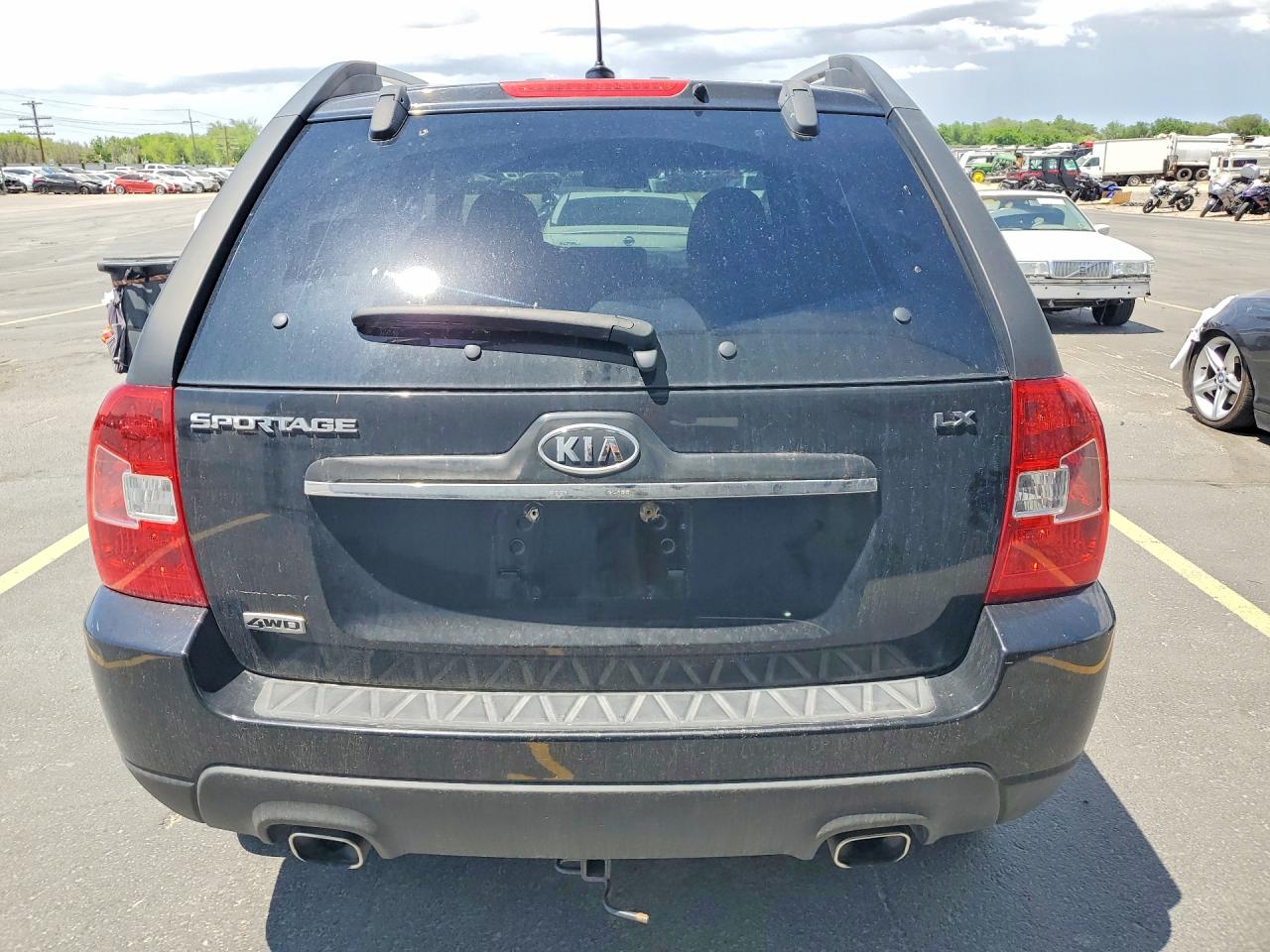 2009 Kia Sportage Lx Black vin: KNDJE724697573715