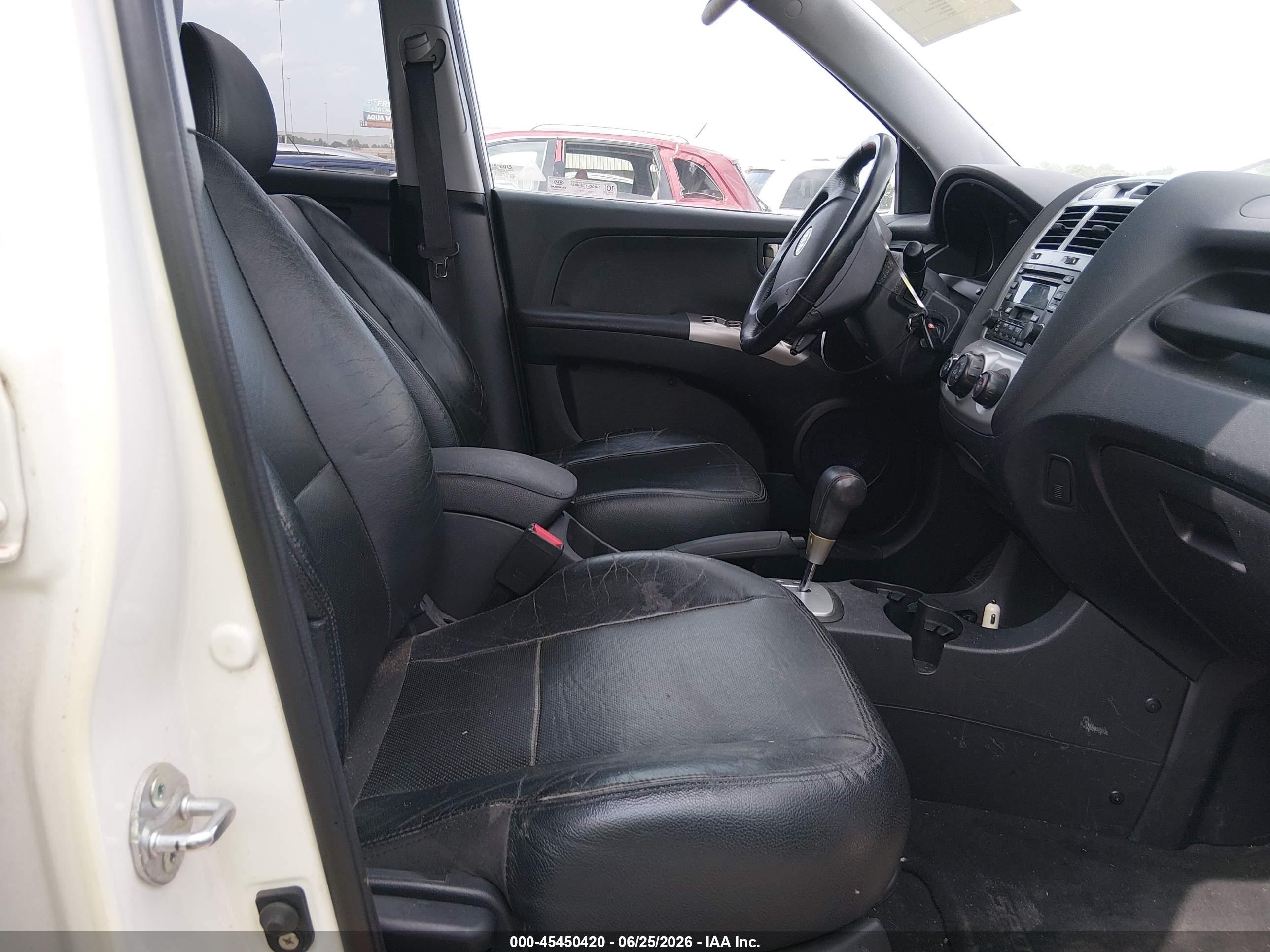 2008 Kia Sportage Ex V6 White vin: KNDJF723087541524