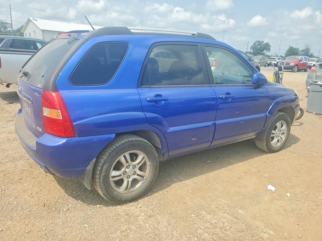 2007 Kia Sportage Lx Синий vin: KNDJF723177440992