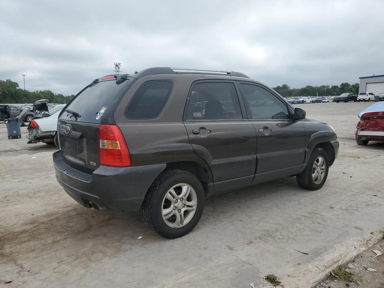 2006 Kia New Sportage Gray vin: KNDJF723267188717