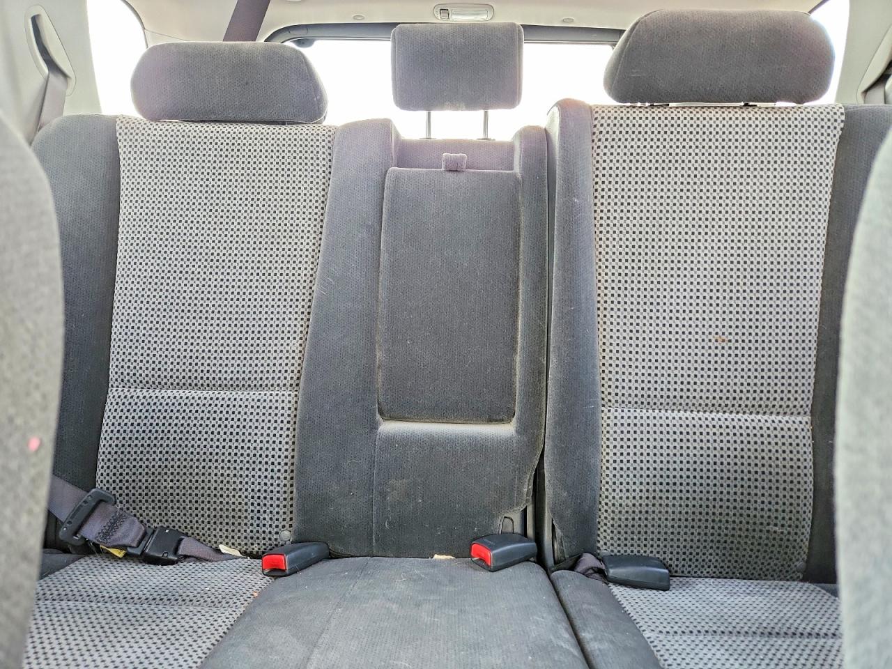 2005 Kia New Sportage Серый vin: KNDJF723357104077