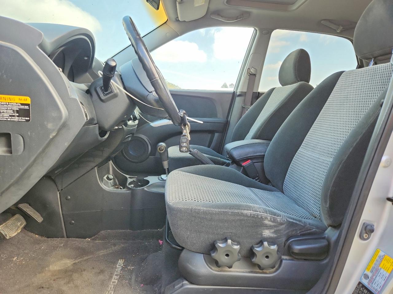 2005 Kia New Sportage Серый vin: KNDJF723357104077