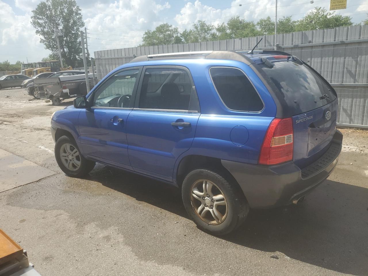 2006 Kia New Sportage    Blue vin: KNDJF723367263425
