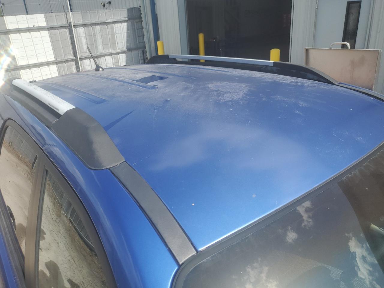2006 Kia New Sportage    Blue vin: KNDJF723367263425 Damage: Roof, Oxidized, > 12 inches