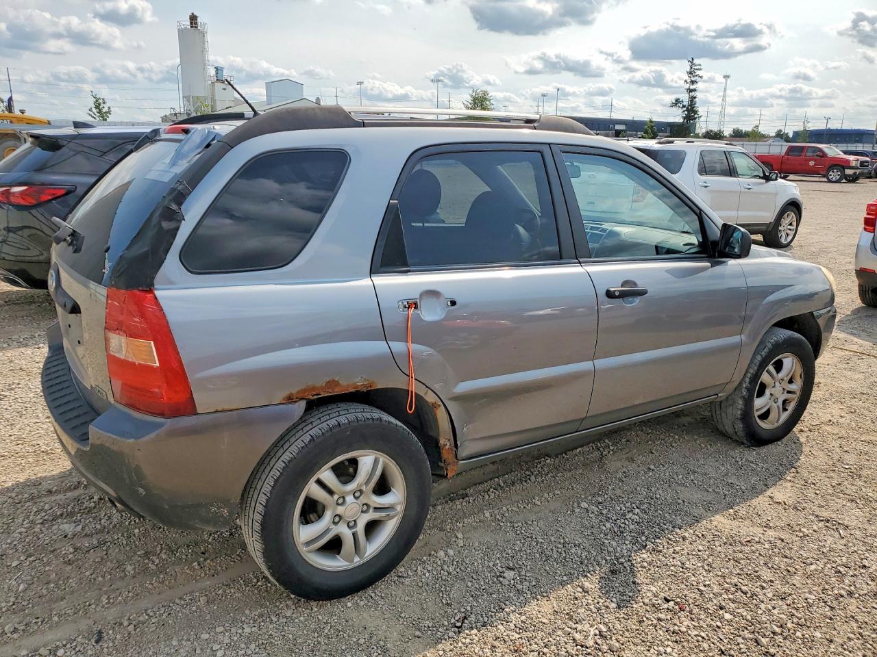 2006 Kia New Sportage Silver vin: KNDJF723367282394