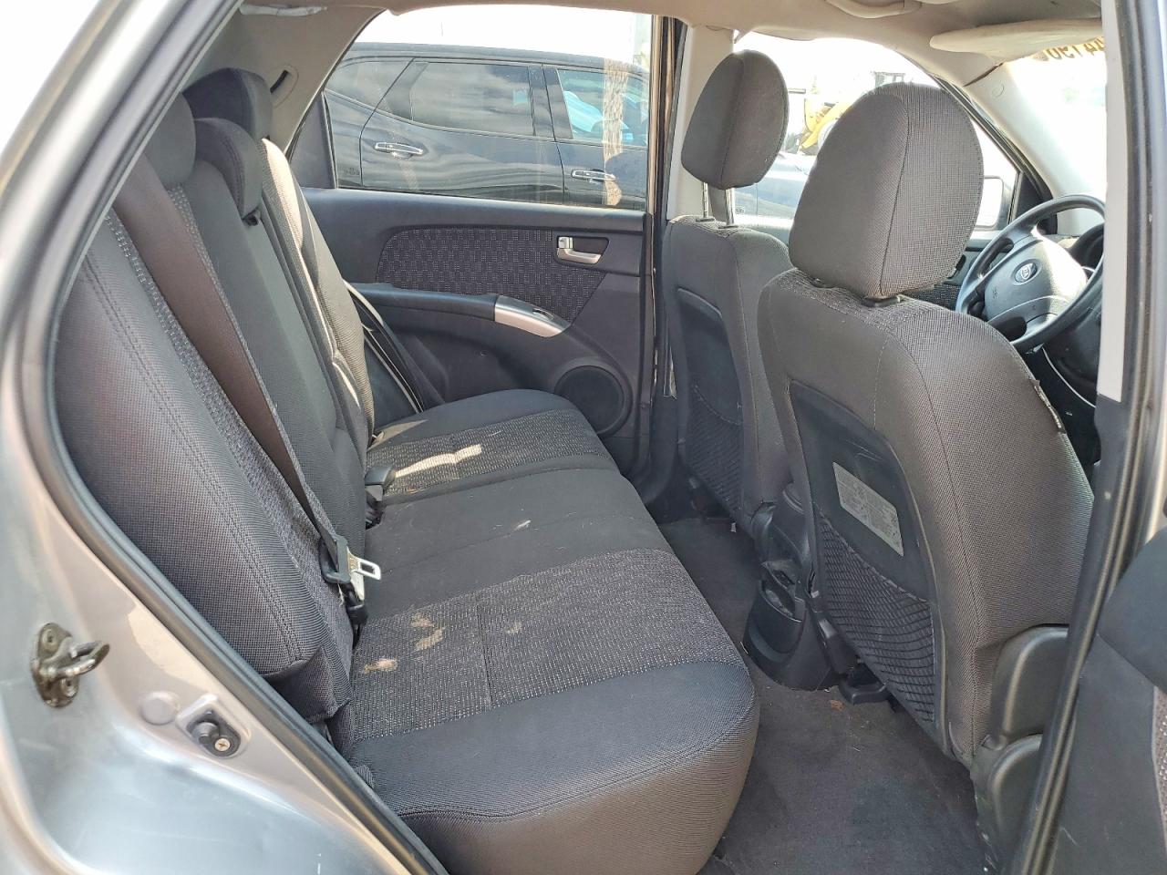 2006 Kia New Sportage Silver vin: KNDJF723367282394