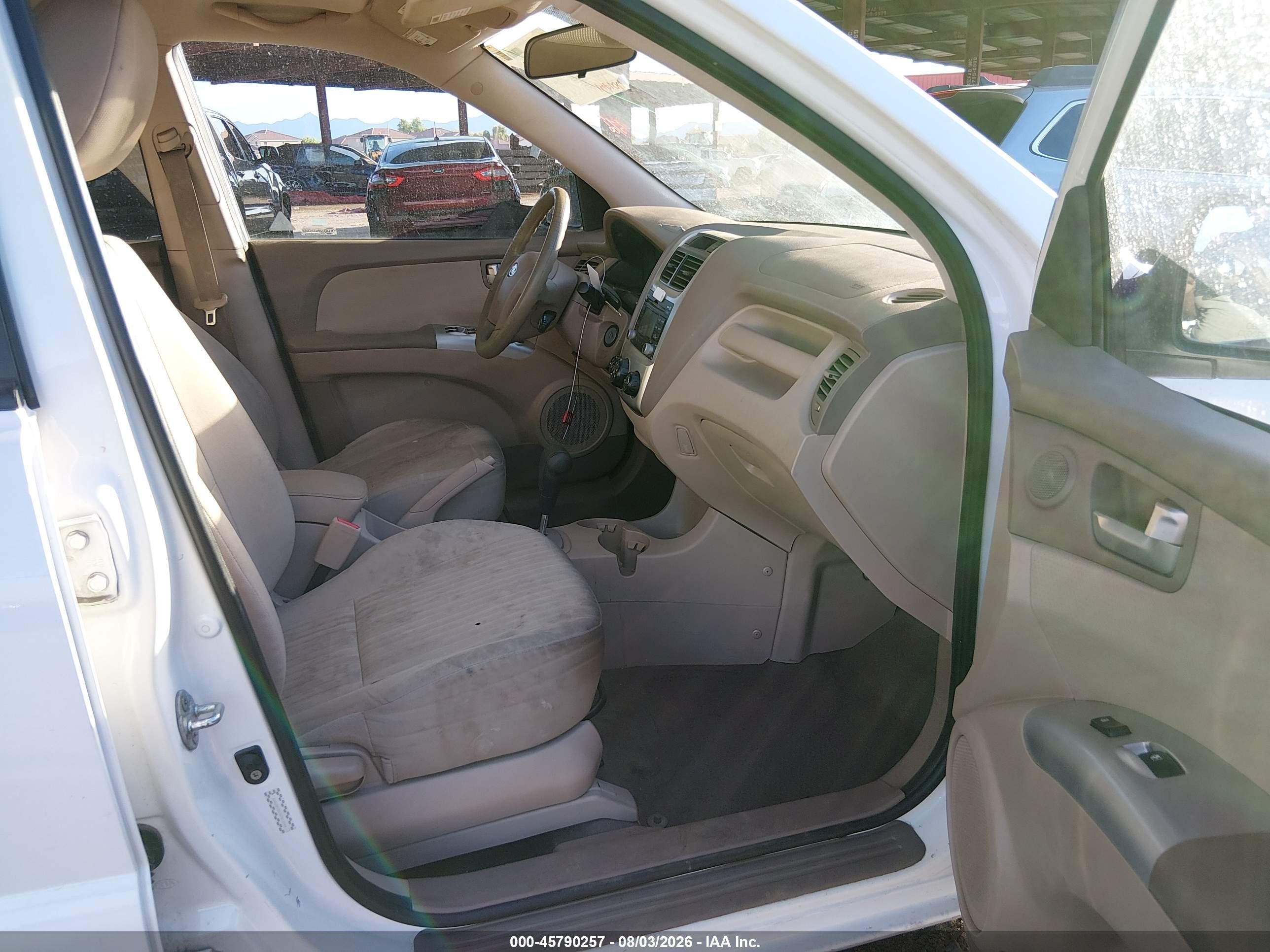 2009 Kia Sportage Lx V6 White vin: KNDJF723397613544