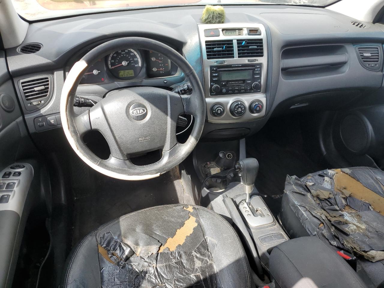 2005 Kia New Sportage Green vin: KNDJF723457070537
