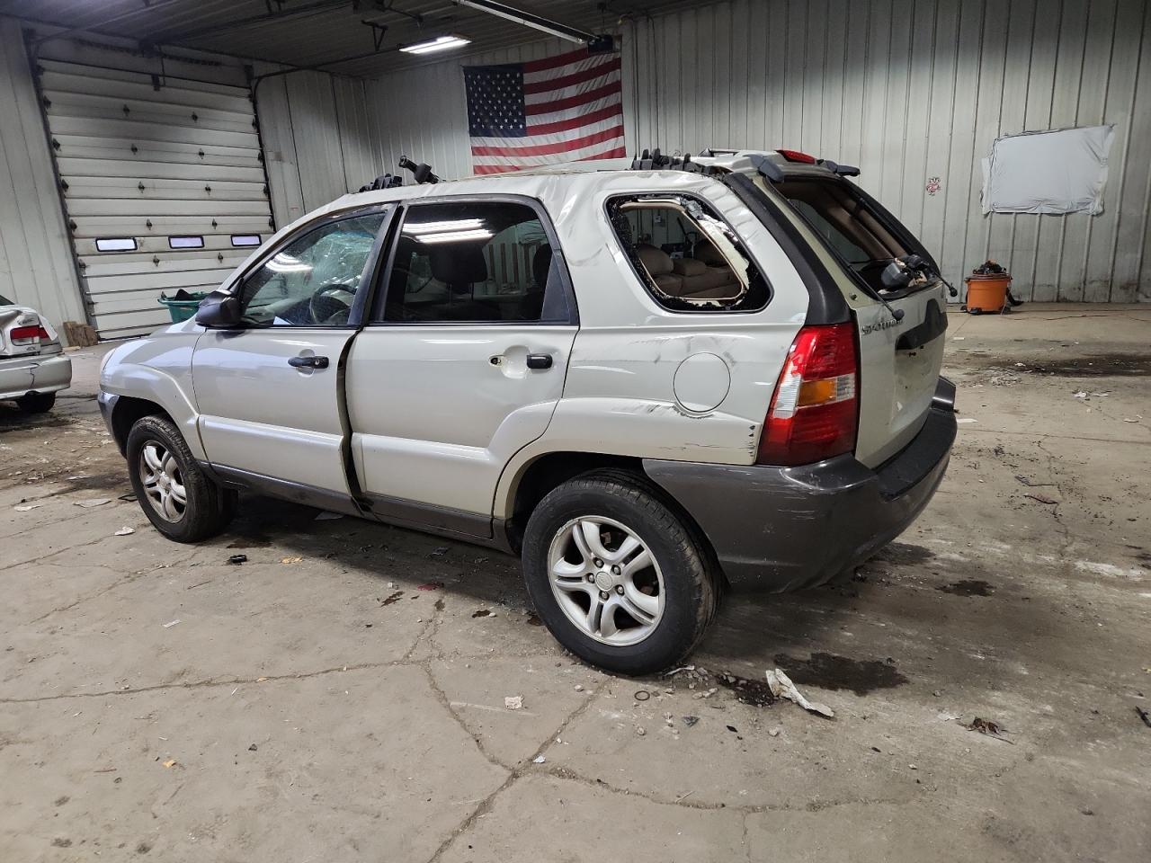2005 Kia New Sportage Бежевый vin: KNDJF723457100183