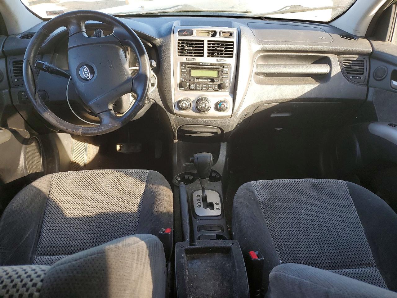 2006 Kia New Sportage Green vin: KNDJF723467156481