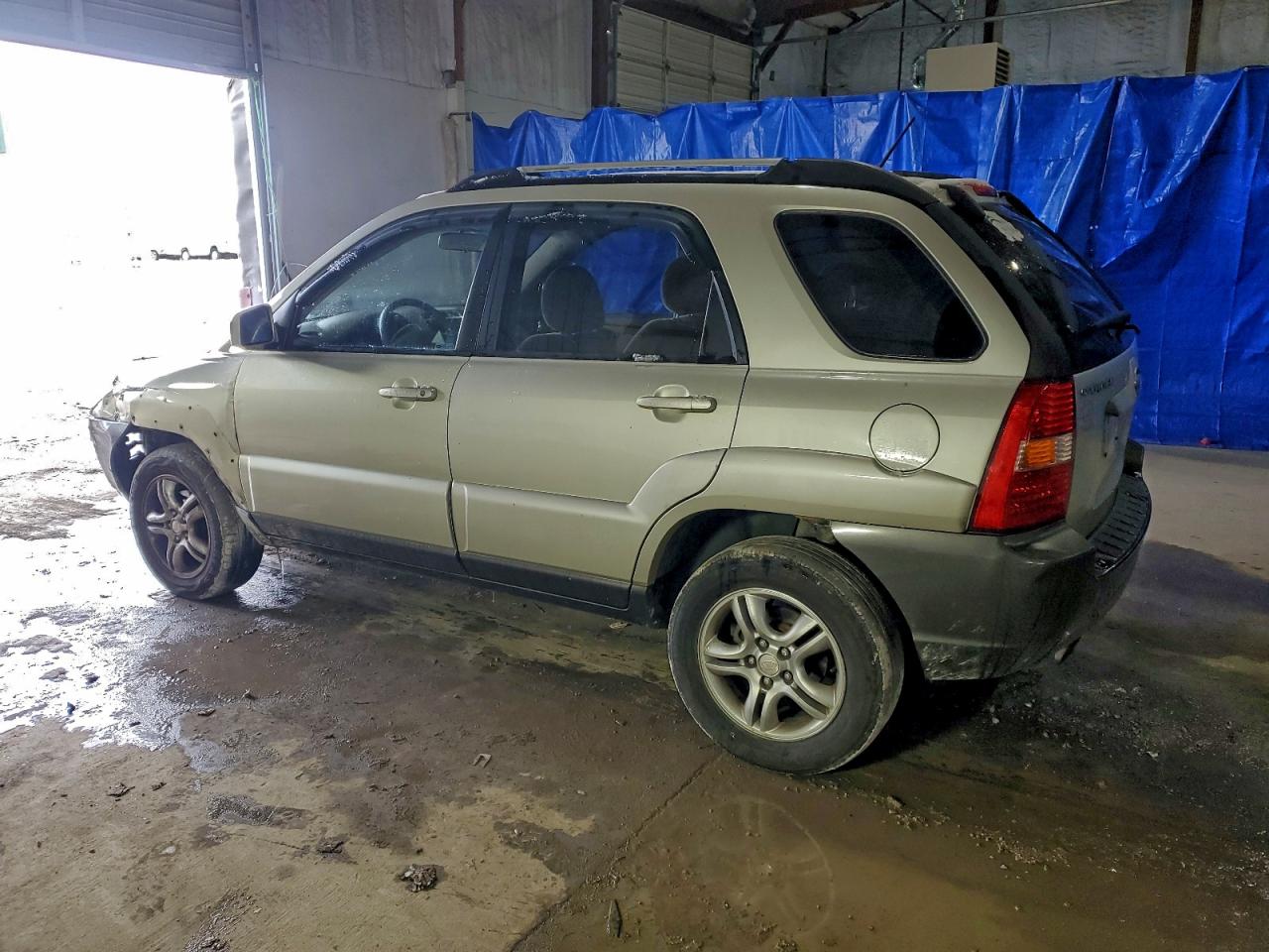 2005 Kia New Sportage Beige vin: KNDJF723557076590