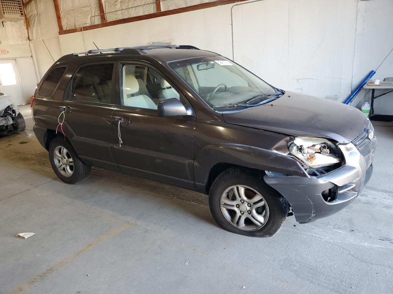 2005 Kia New Sportage Black vin: KNDJF723557132849