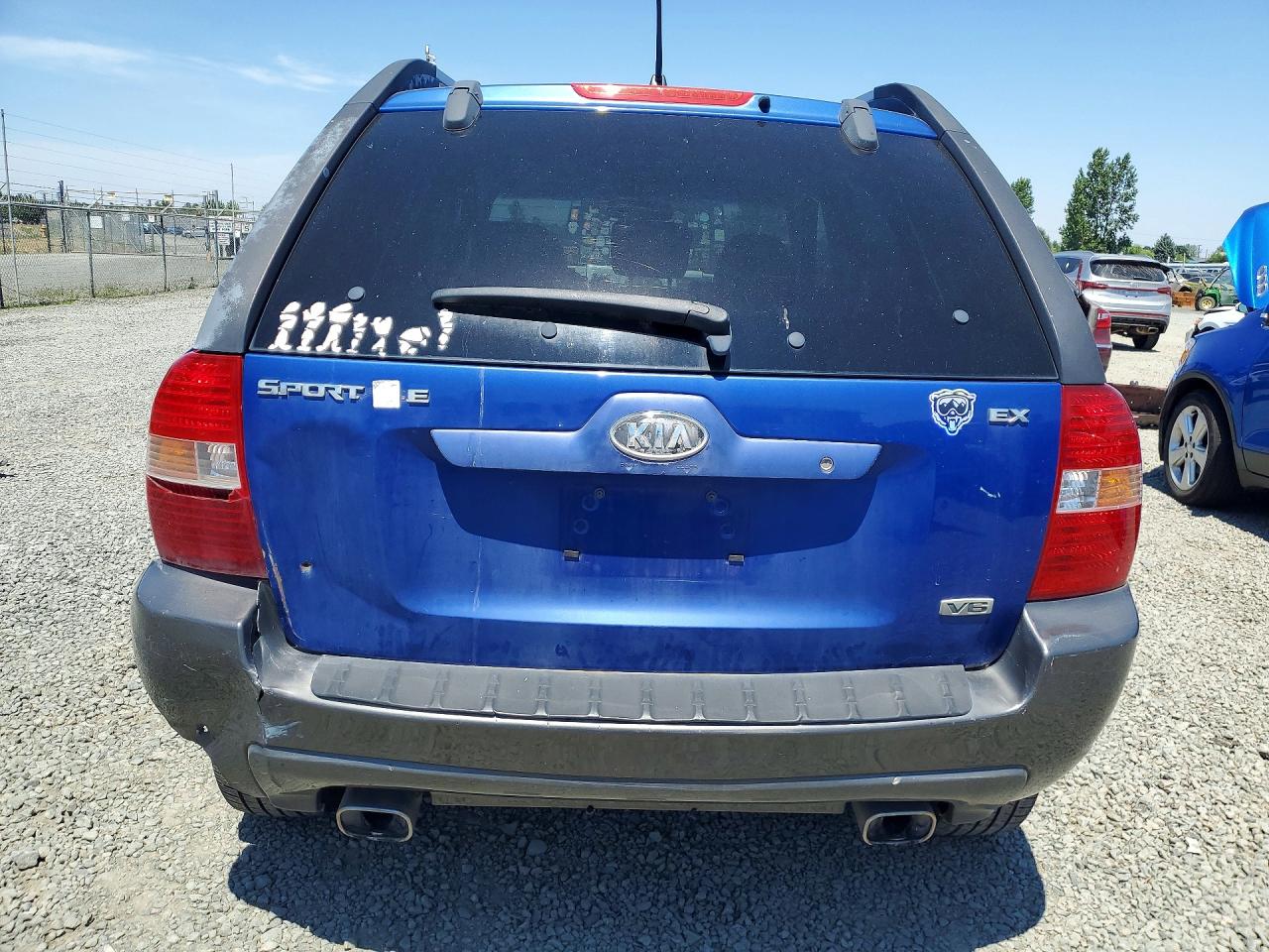 2005 Kia Sportage Lx Синий vin: KNDJF723657114585