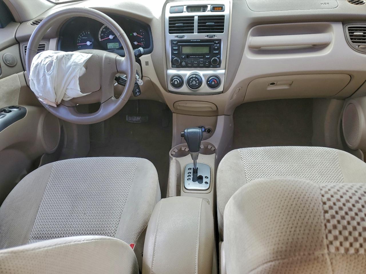 2005 Kia New Sportage Red vin: KNDJF723757078454