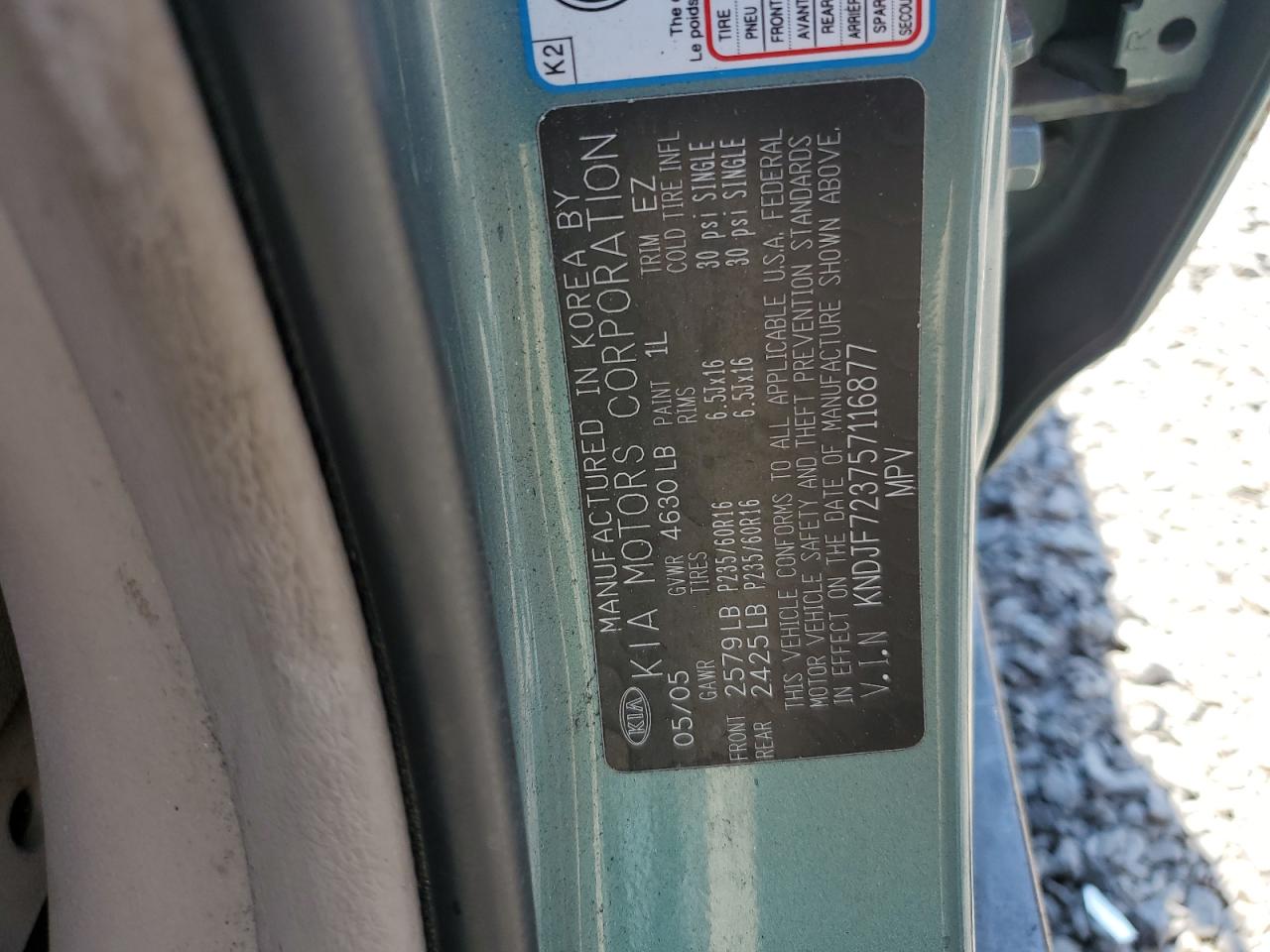 2005 Kia New Sportage Green vin: KNDJF723757116877