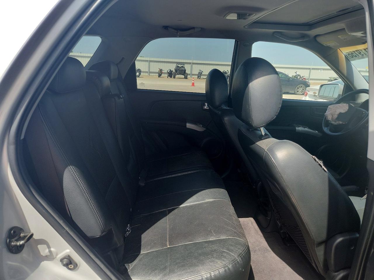 2007 Kia Sportage Lx Silver vin: KNDJF723777304740