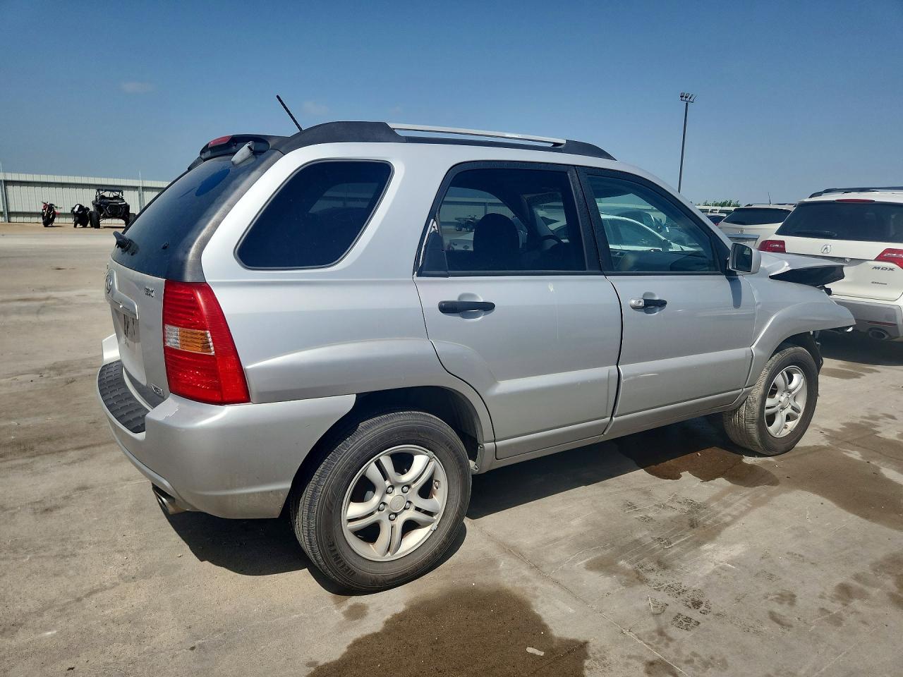 2007 Kia Sportage Lx Silver vin: KNDJF723777304740