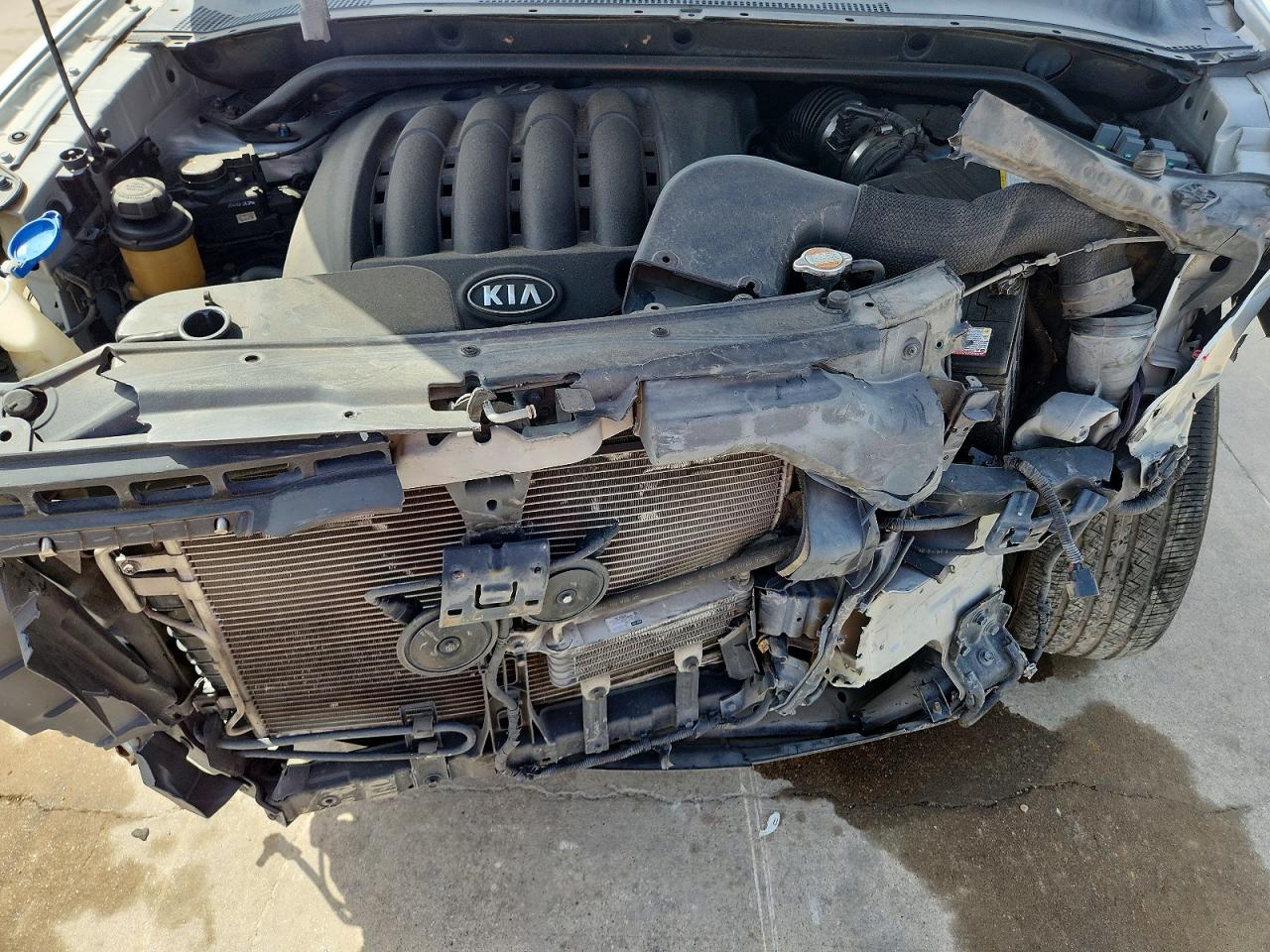 2007 Kia Sportage Lx Silver vin: KNDJF723777304740