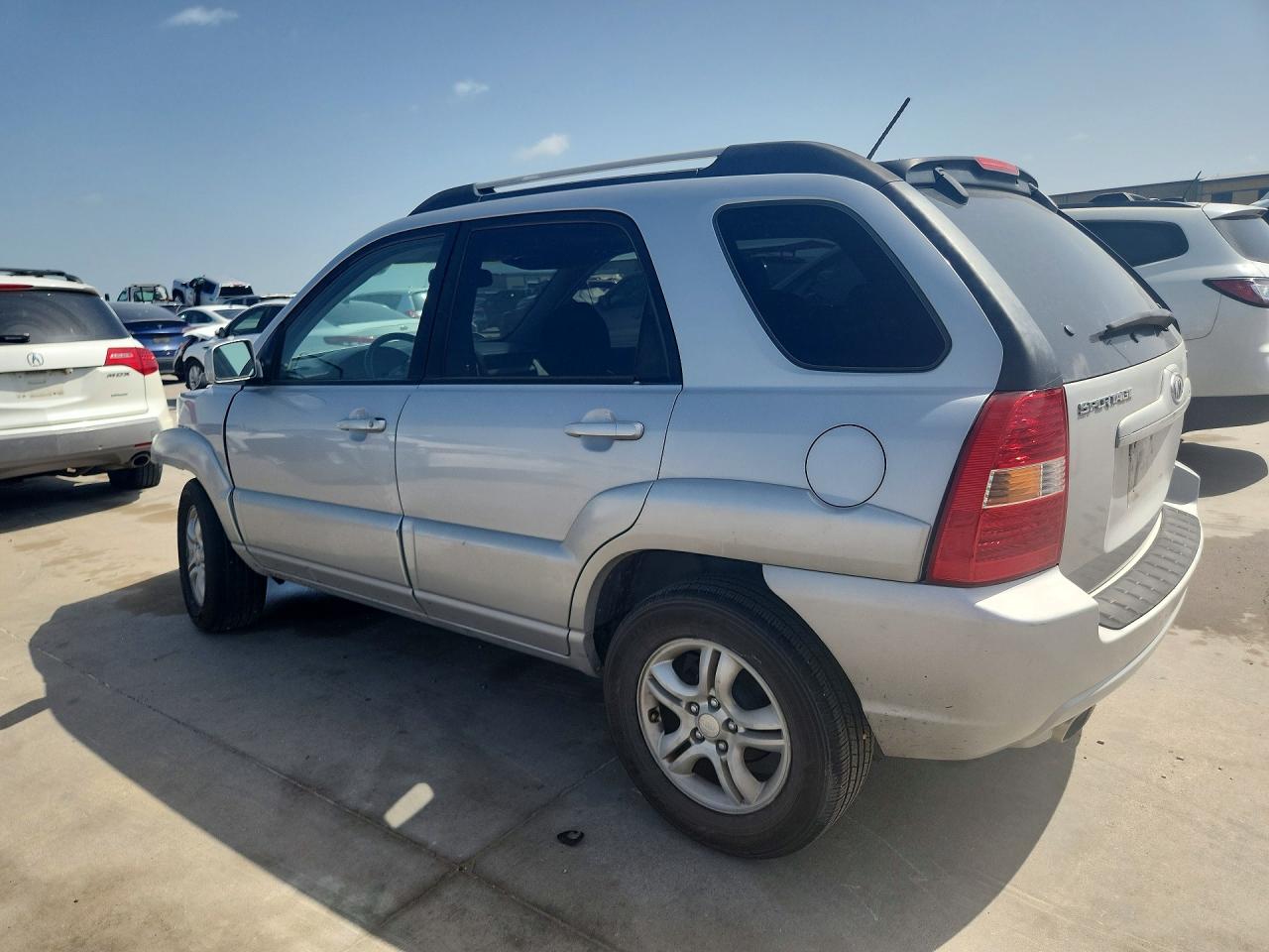 2007 Kia Sportage Lx Silver vin: KNDJF723777304740