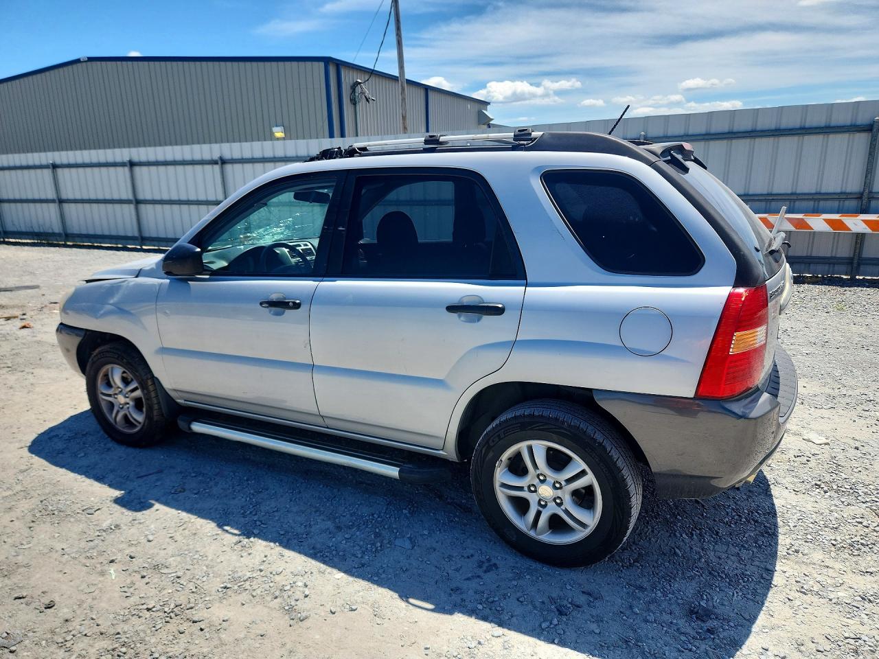 2007 Kia Sportage Lx Silver vin: KNDJF723777416924