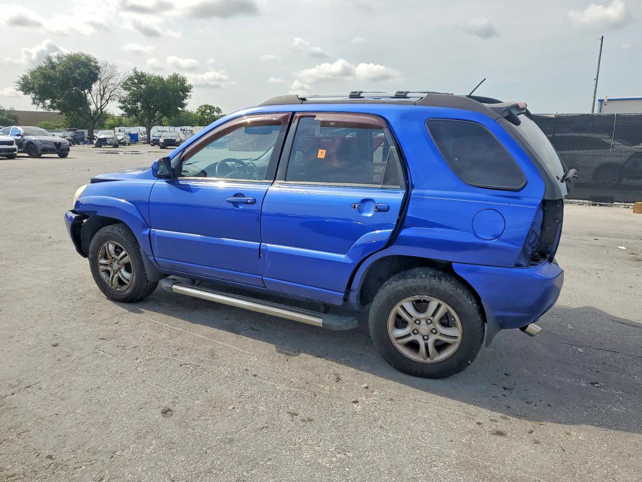 2008 Kia Sportage Lx Blue vin: KNDJF723787527233