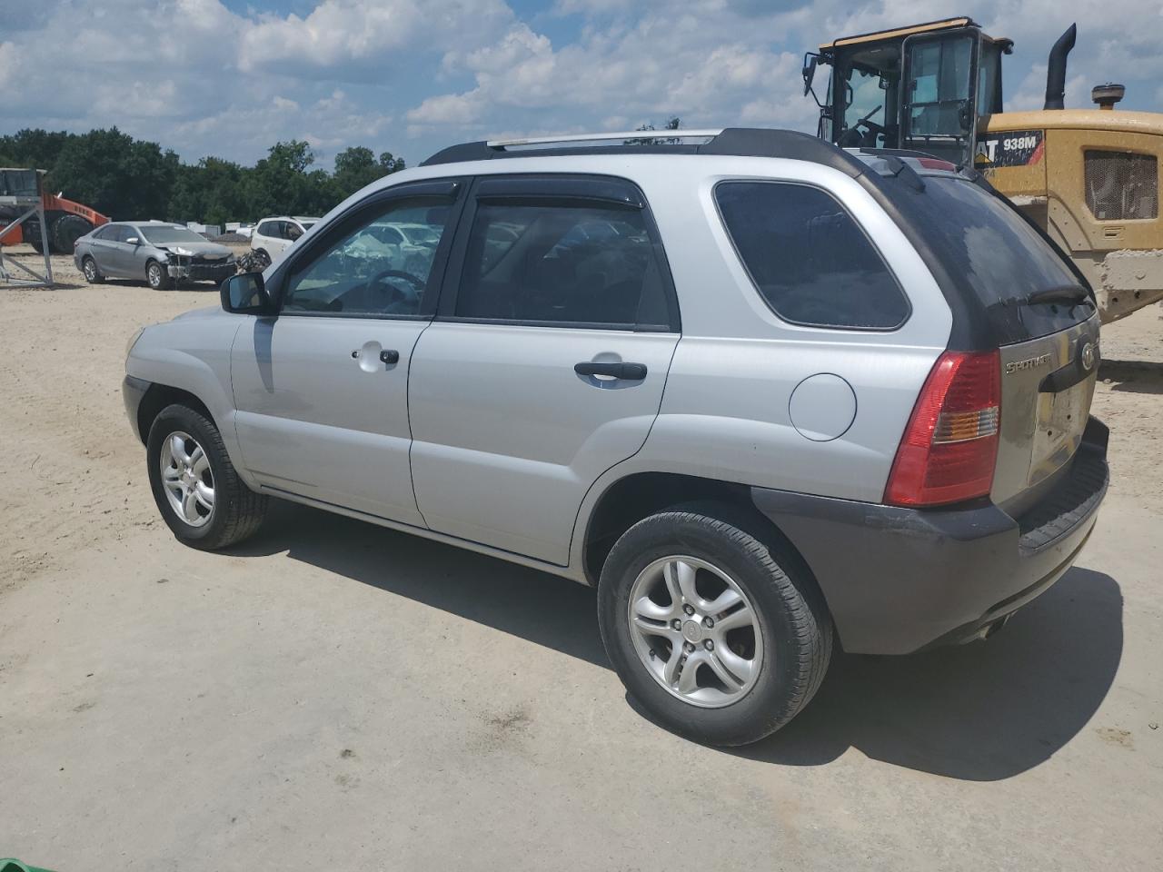 2006 Kia New Sportage    Silver vin: KNDJF723867196451