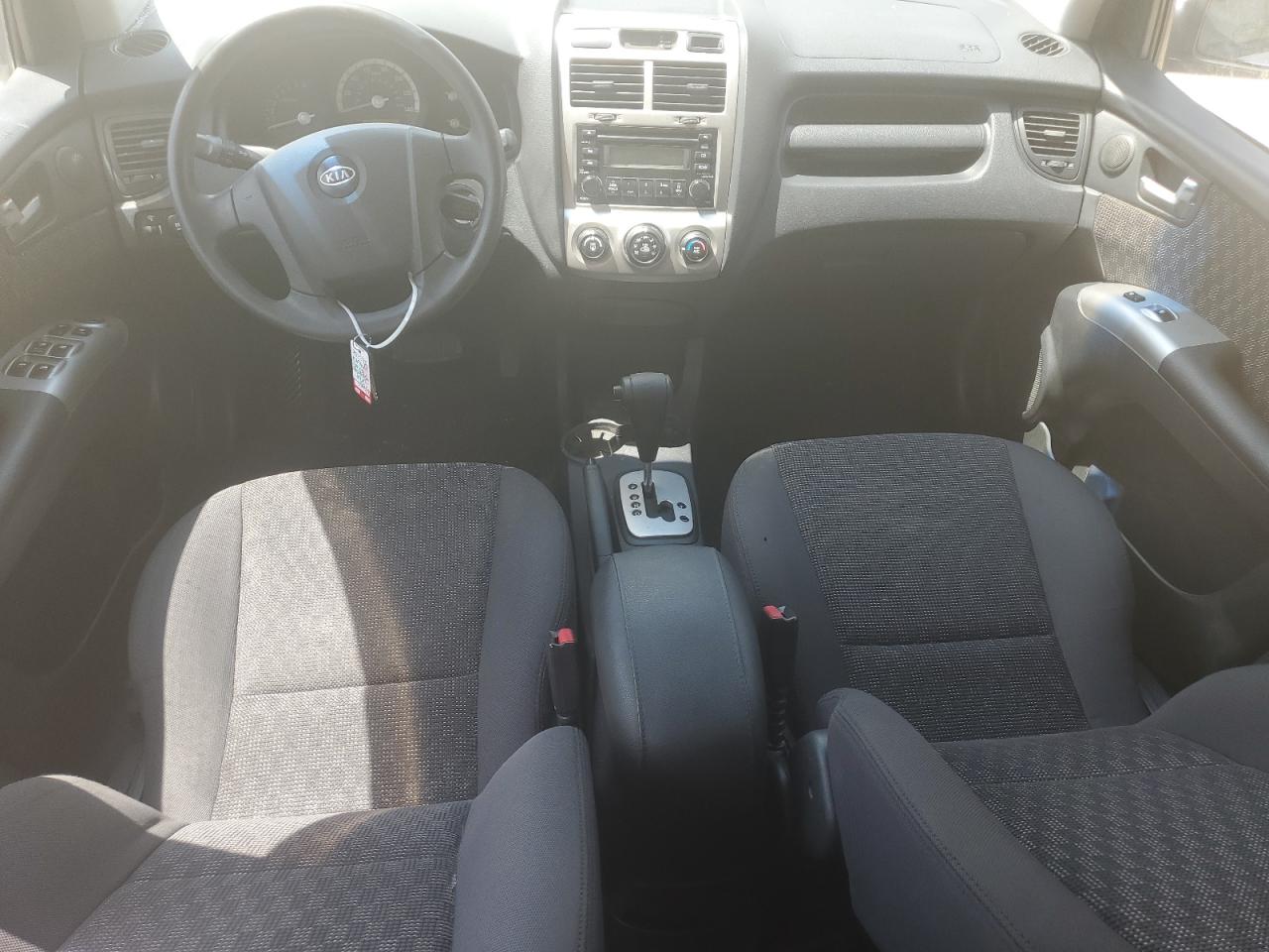 2006 Kia New Sportage    Silver vin: KNDJF723867196451