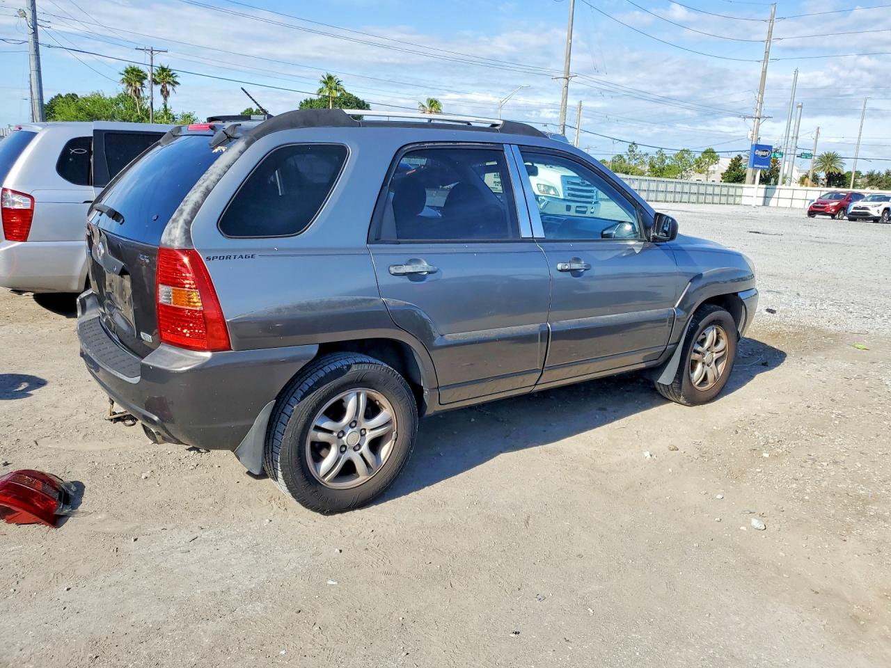 2006 Kia New Sportage Gray vin: KNDJF723867289924