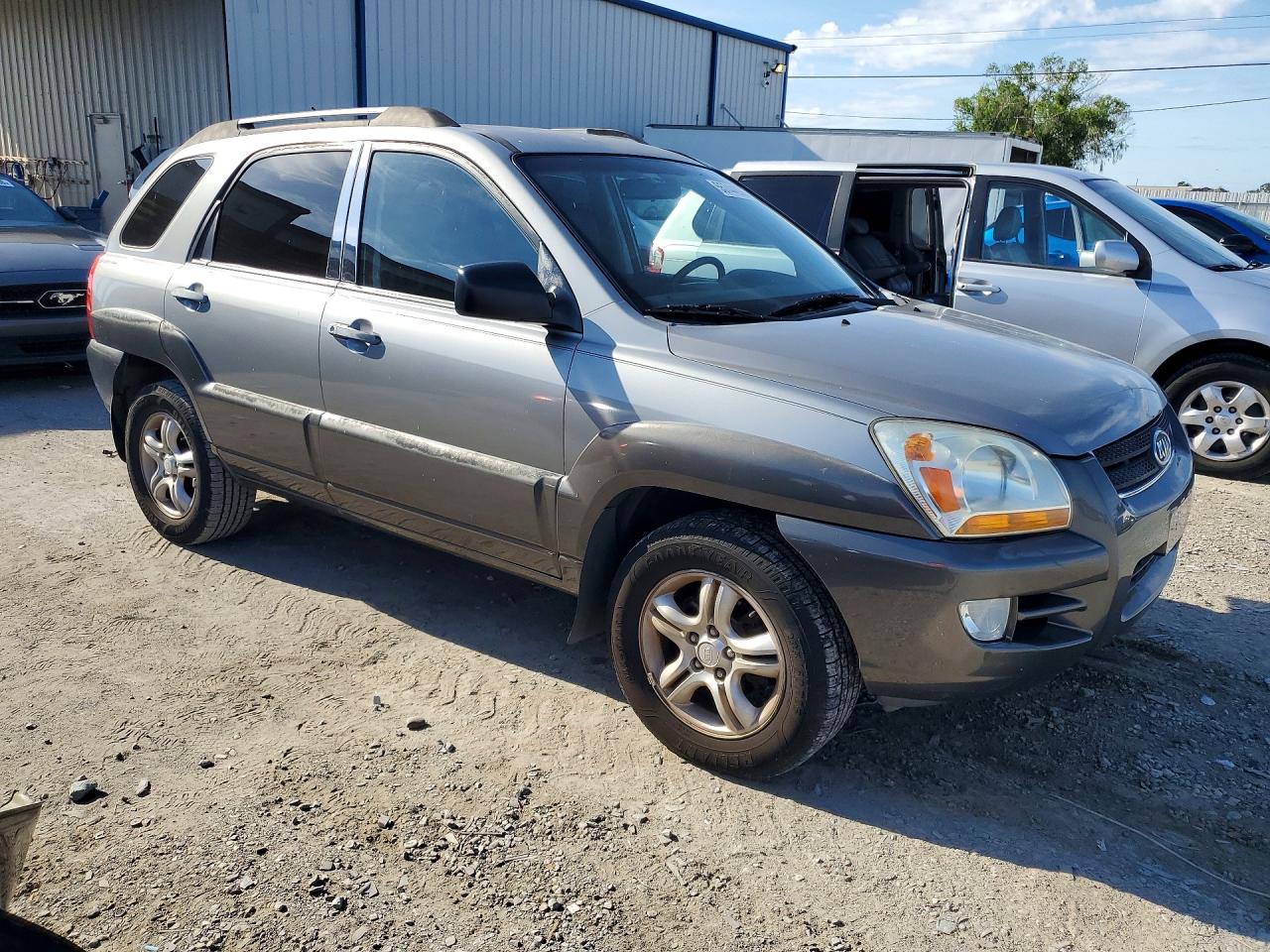 2006 Kia New Sportage Gray vin: KNDJF723867289924