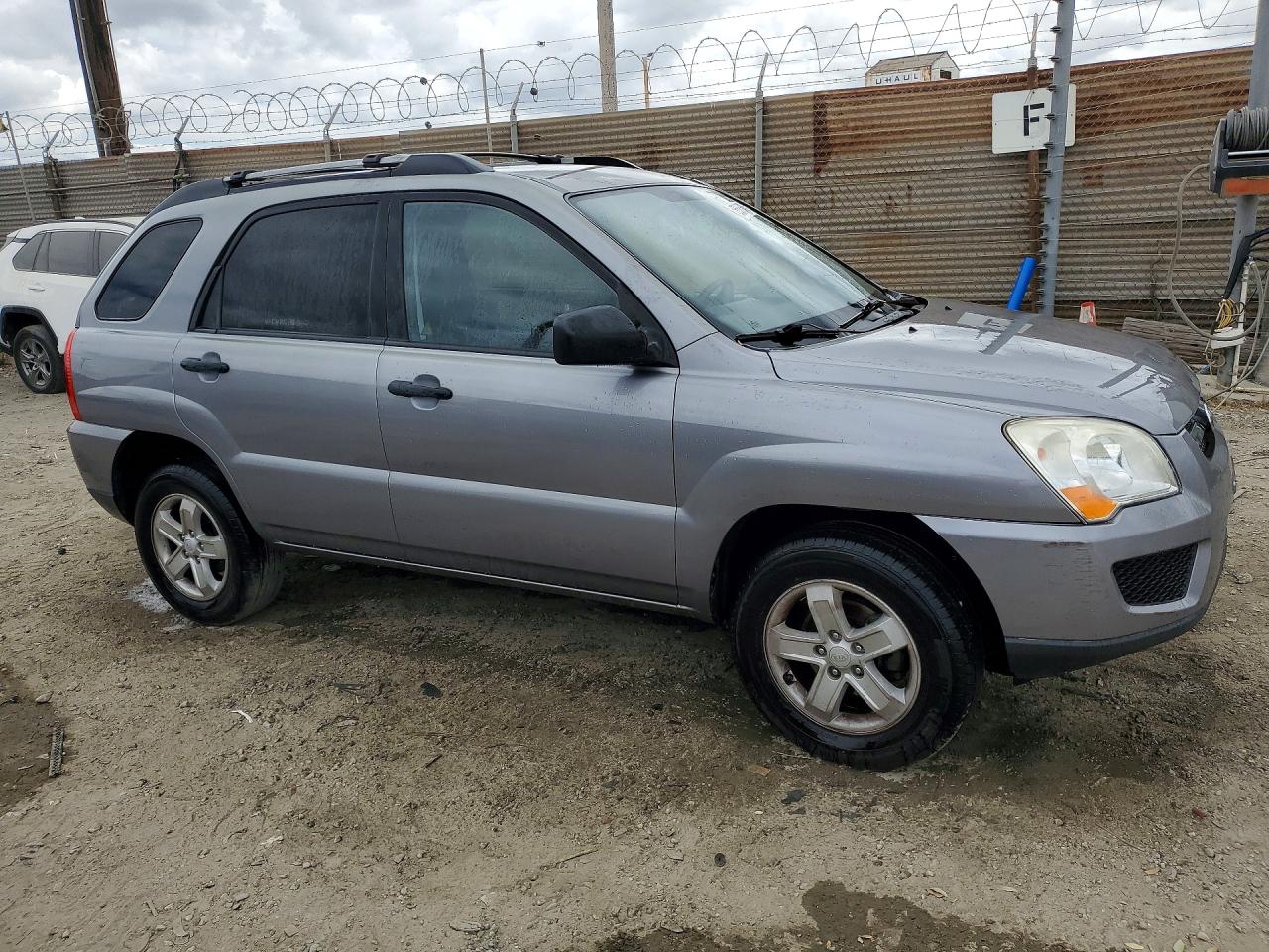 2009 Kia Sportage Lx Серый vin: KNDJF723897613703