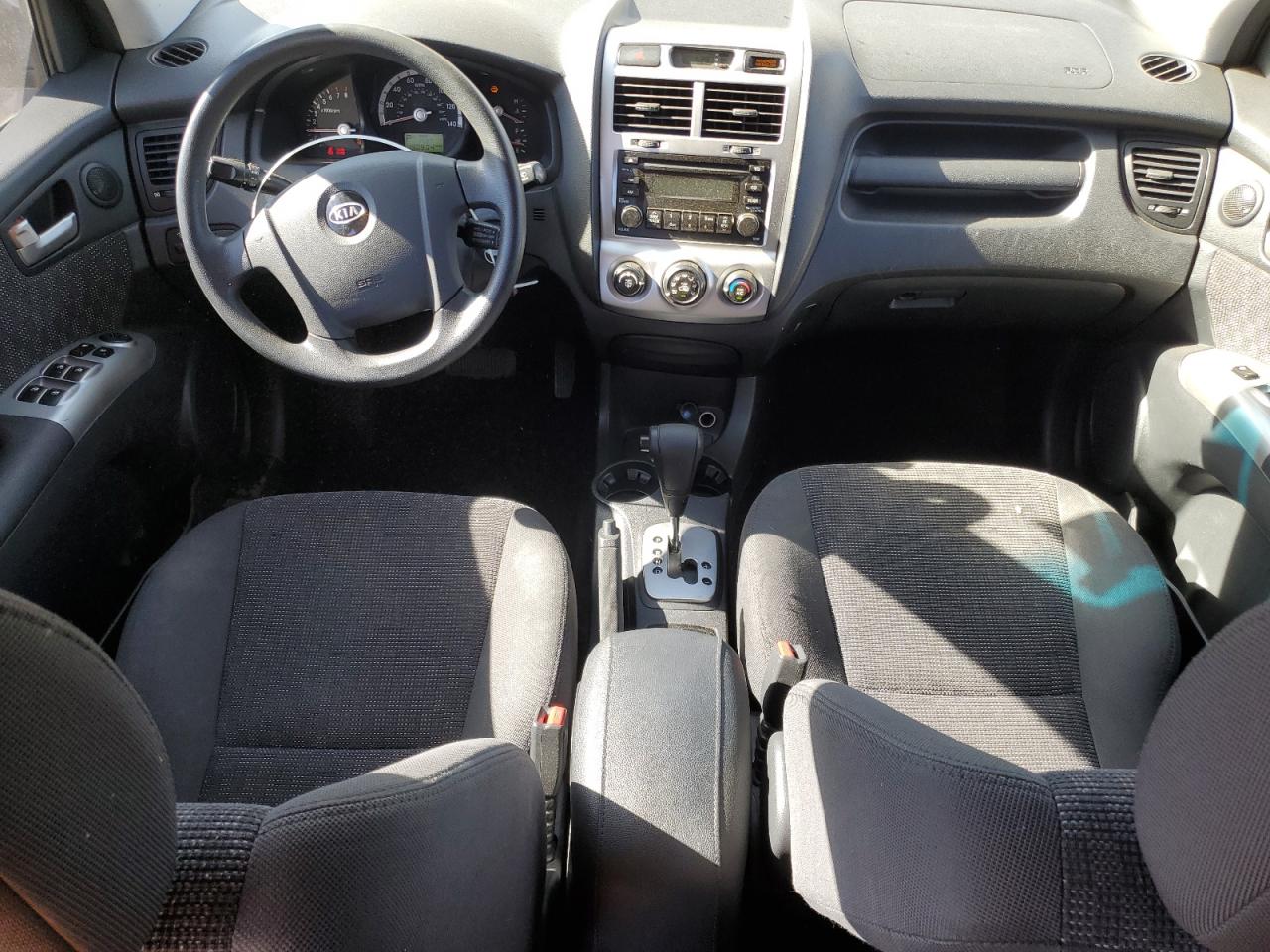 2005 Kia New Sportage Gray vin: KNDJF723957124219