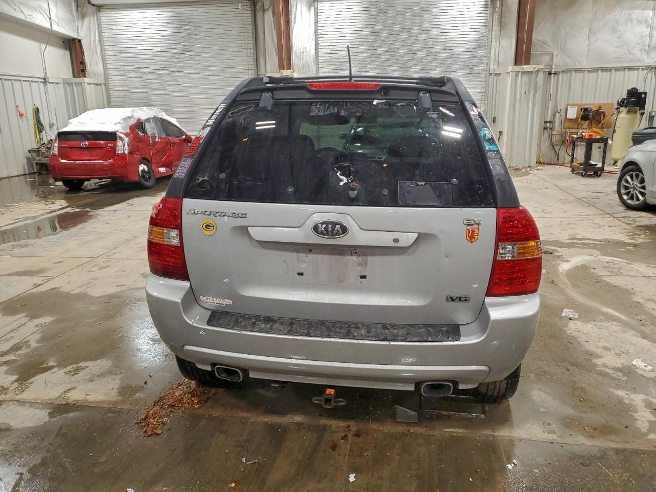 2006 Kia New Sportage Silver vin: KNDJF723967190092