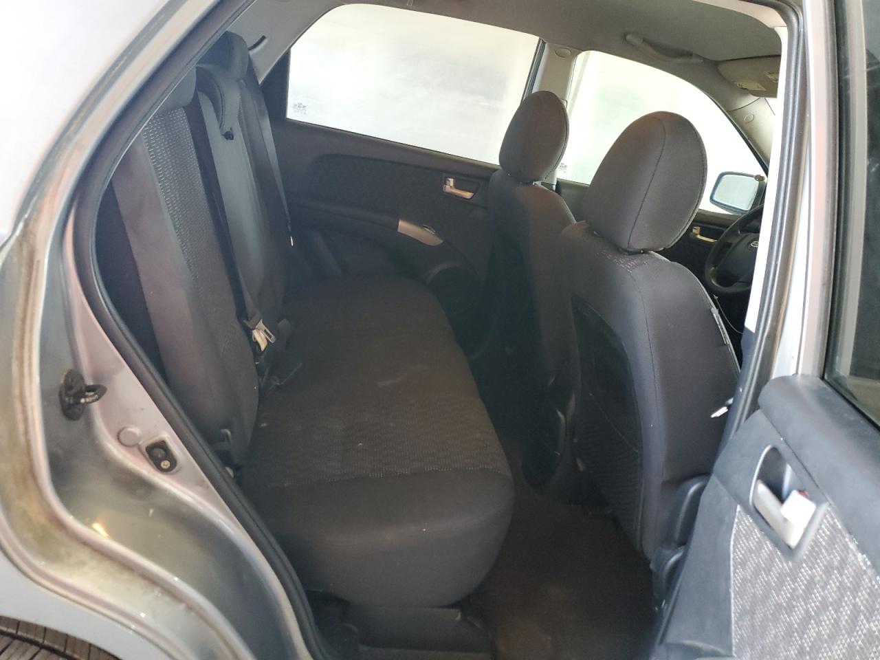 2006 Kia New Sportage Silver vin: KNDJF723X67219275