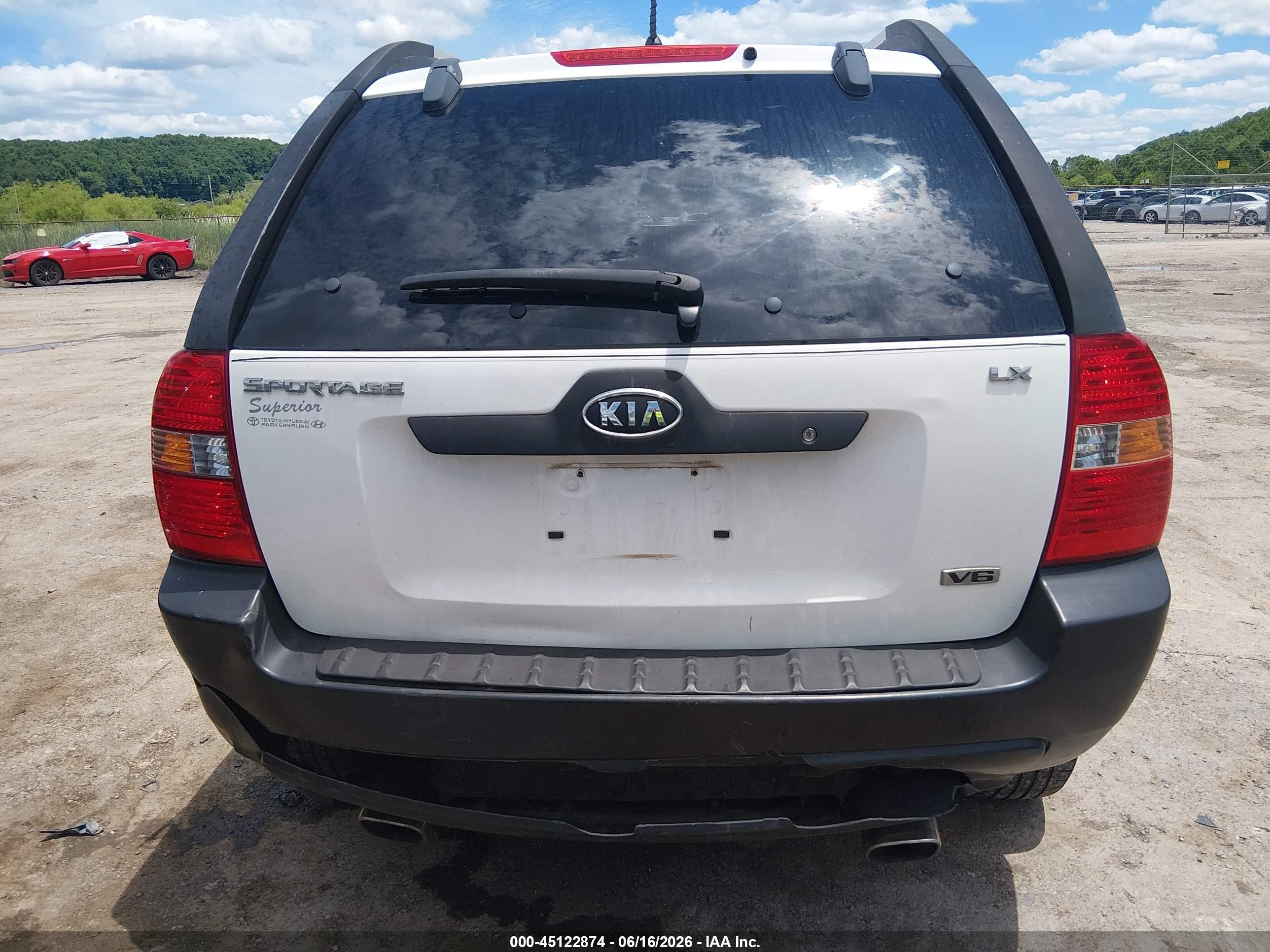 2006 Kia Sportage Ex V6/lx V6 White vin: KNDJF723X67228039