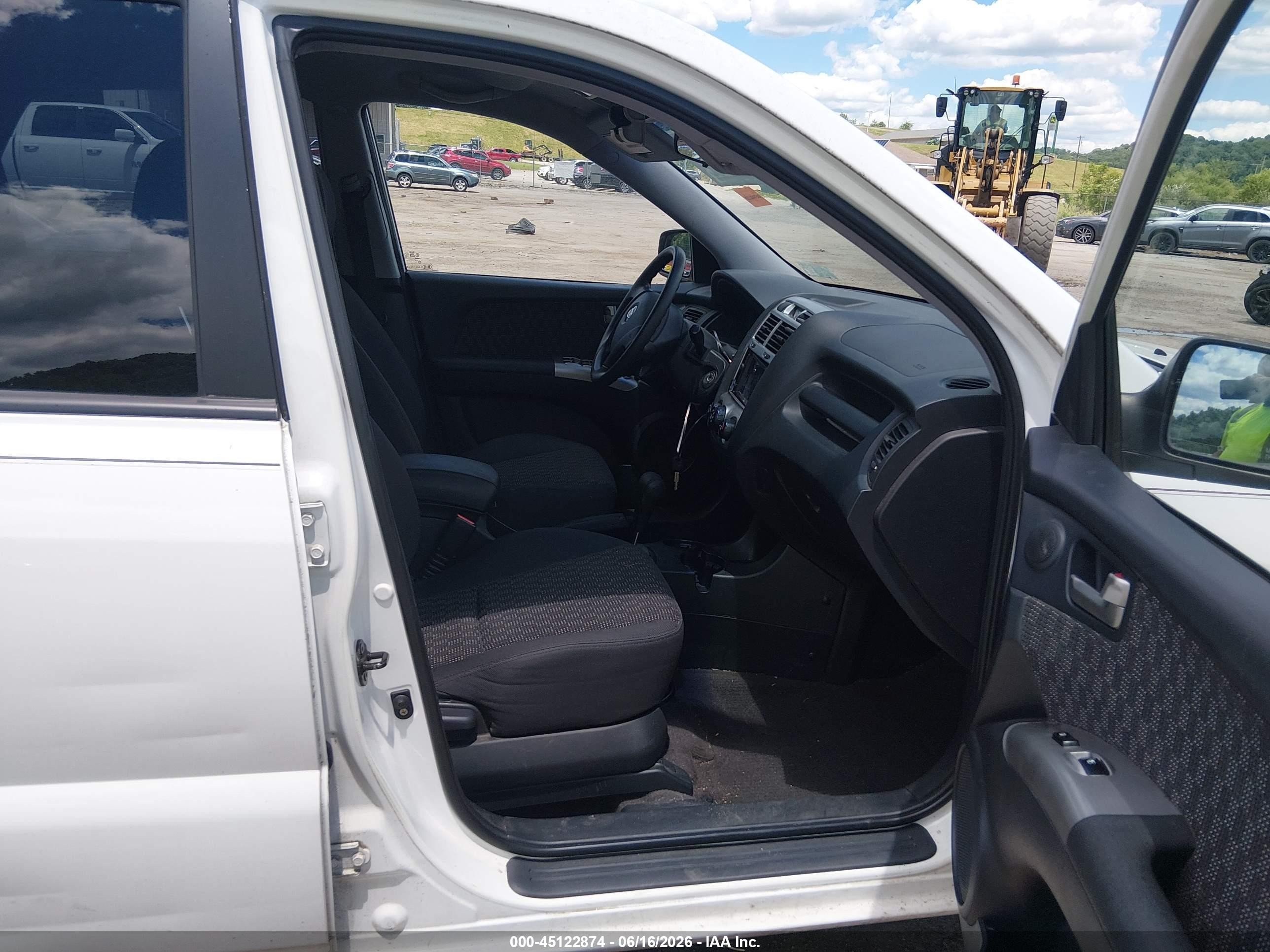 2006 Kia Sportage Ex V6/lx V6 White vin: KNDJF723X67228039
