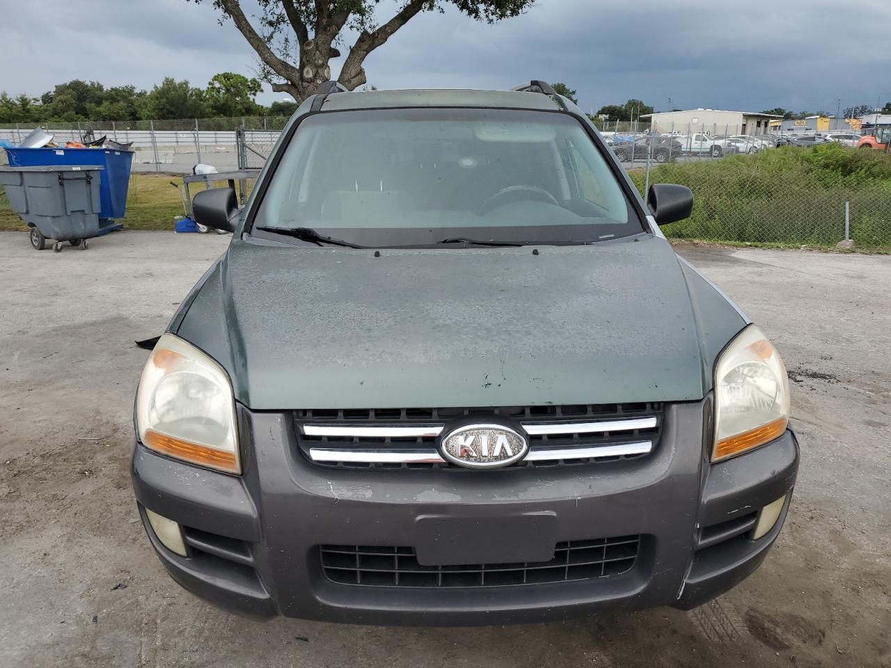 2006 Kia New Sportage    Green vin: KNDJF723X67244662