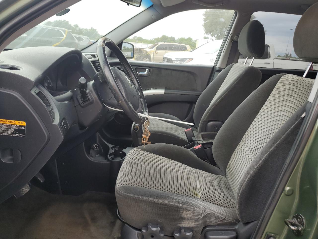 2006 Kia New Sportage    Green vin: KNDJF723X67244662