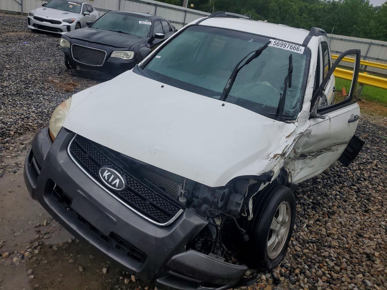 2007 Kia Sportage Lx Белый vin: KNDJF723X77311519