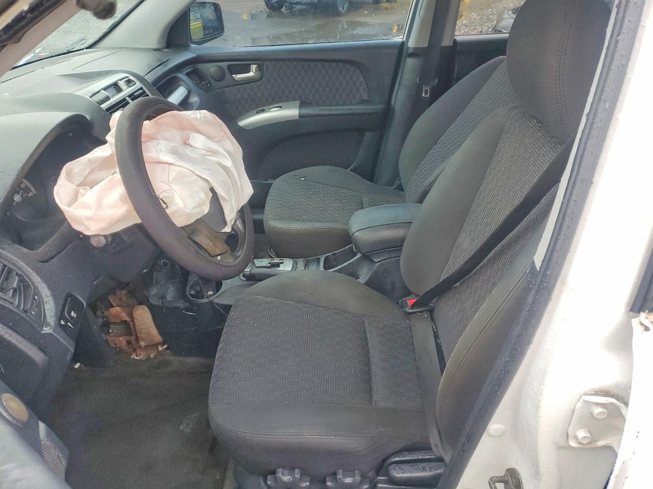 2007 Kia Sportage Lx Белый vin: KNDJF723X77311519