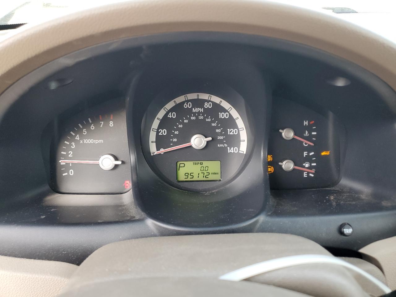 2006 Kia New Sportage Silver vin: KNDJF724167291314
