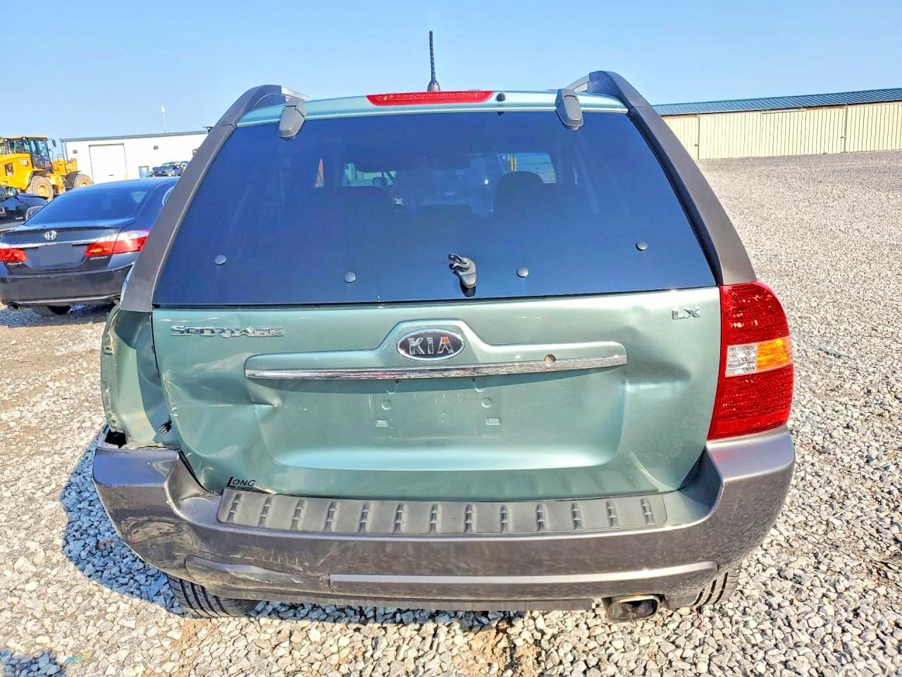 2007 Kia Sportage Lx Green vin: KNDJF724177322482